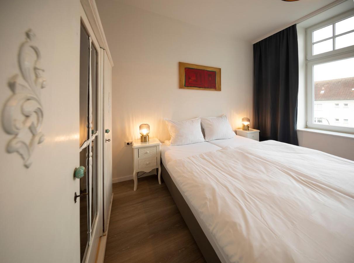 Jaybnb - Apartment Direkt Am Hafen Mit Terrasse Und Uhd Tv Dortmund Esterno foto
