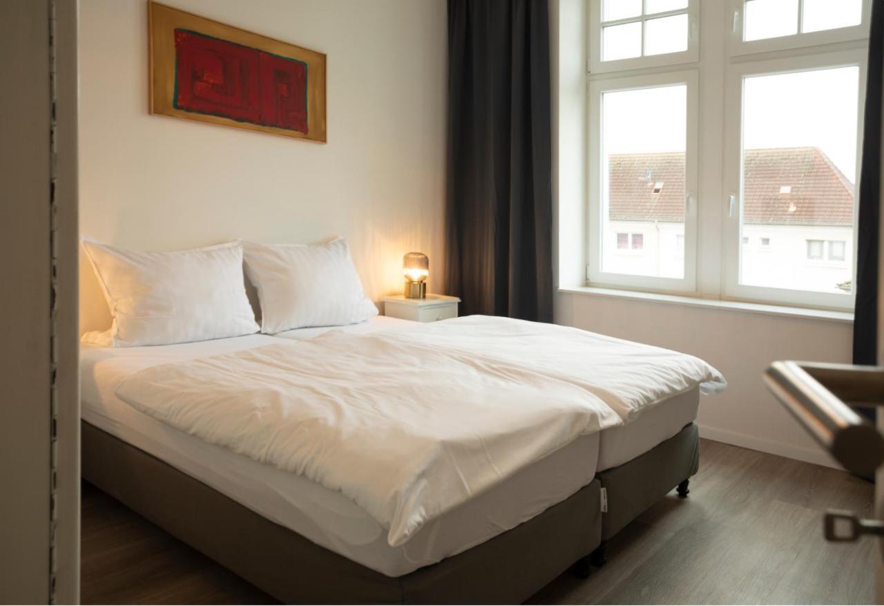 Jaybnb - Apartment Direkt Am Hafen Mit Terrasse Und Uhd Tv Dortmund Esterno foto